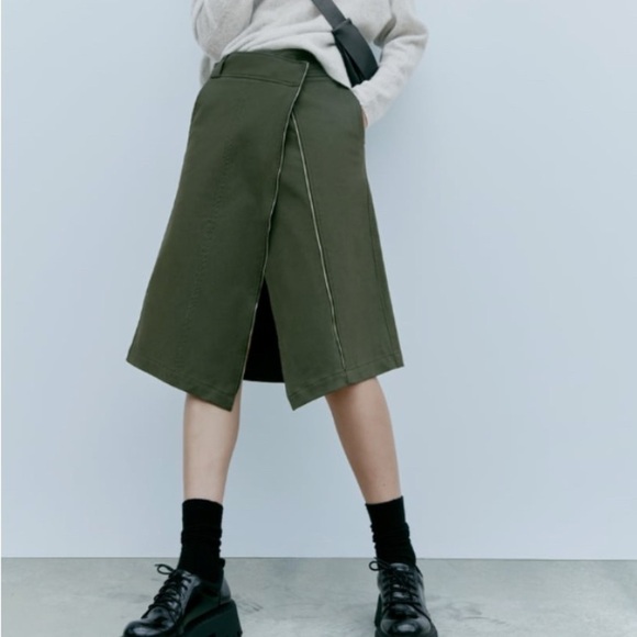 Size XS Zara Khaki Green Cotton Asymmetric Wrap A Line Midi Skirt Zip Detail - Picture 1 of 12